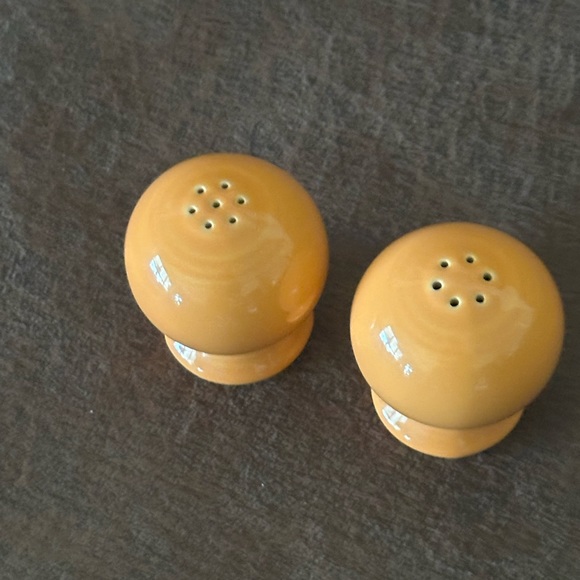 Fiesta Salt and Pepper Shakers - Picture 2 of 6